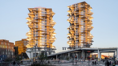 Die Kaktus Towers bieten auf einer Fläche von 26'100 m² Platz für 495 Mikro-Appartements (© Rasmus Hjortshøj)